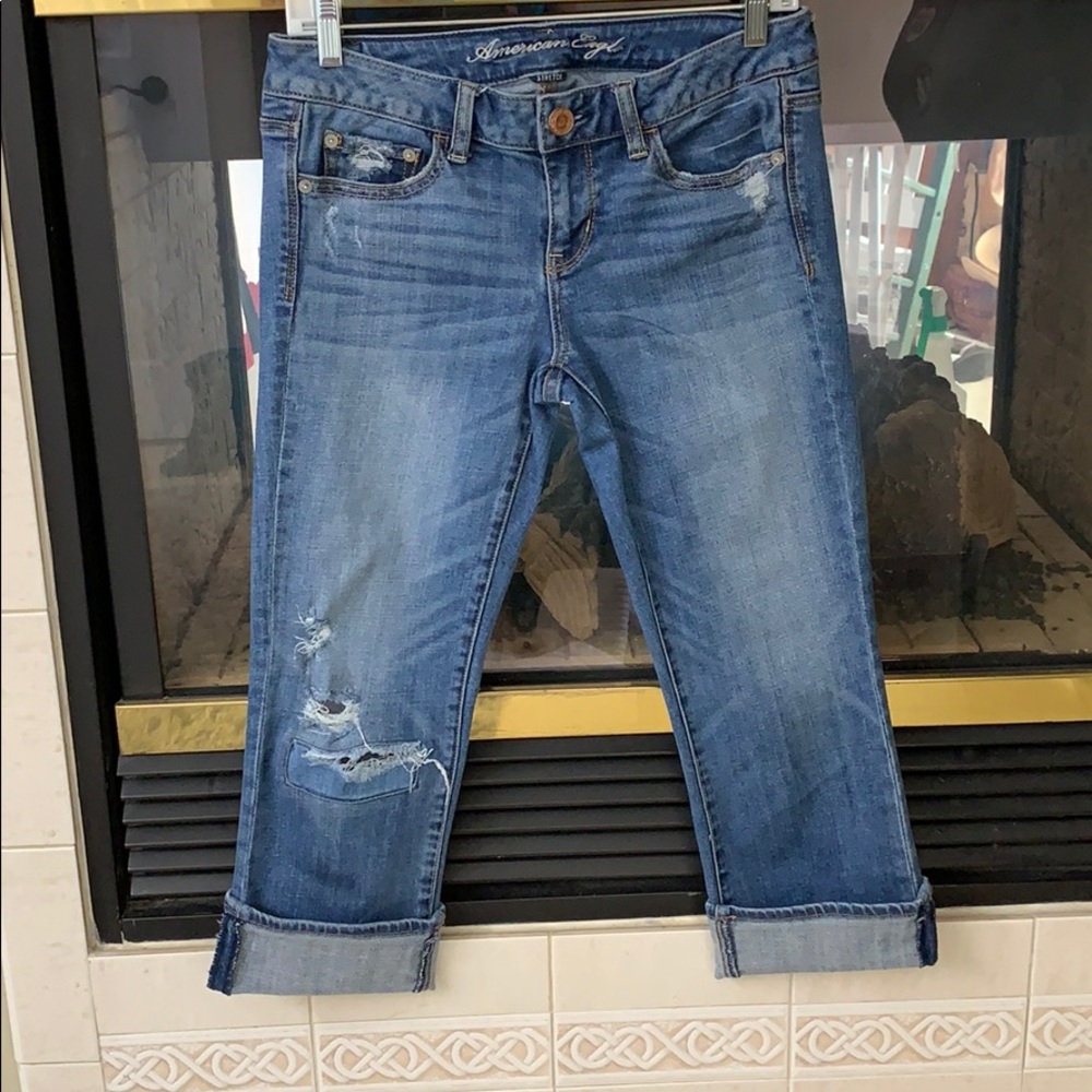 American Eagle Vintage Flare Crop Distressed Jeans
